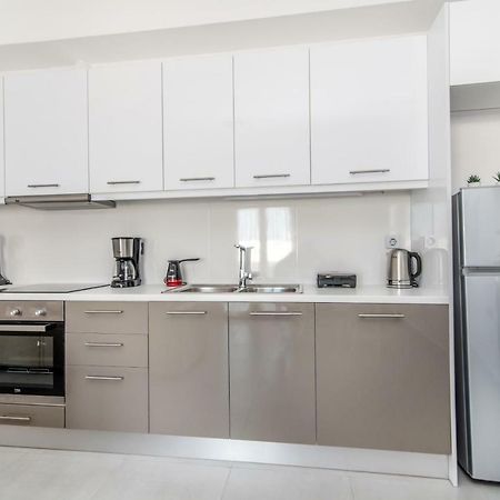 Lux 'N Comfort Apartments Tínos 外观 照片