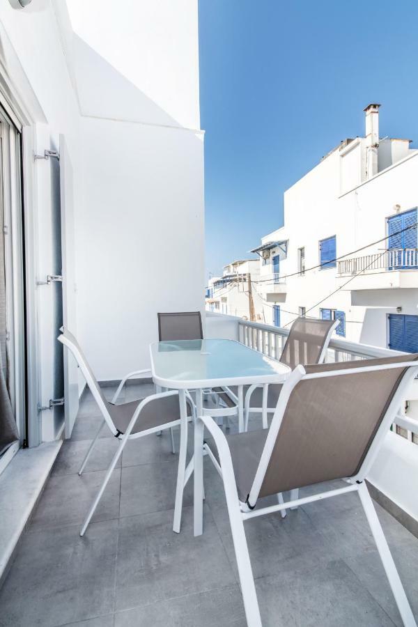 Lux 'N Comfort Apartments Tínos 外观 照片