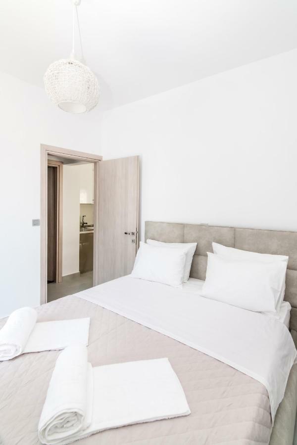 Lux 'N Comfort Apartments Tínos 外观 照片
