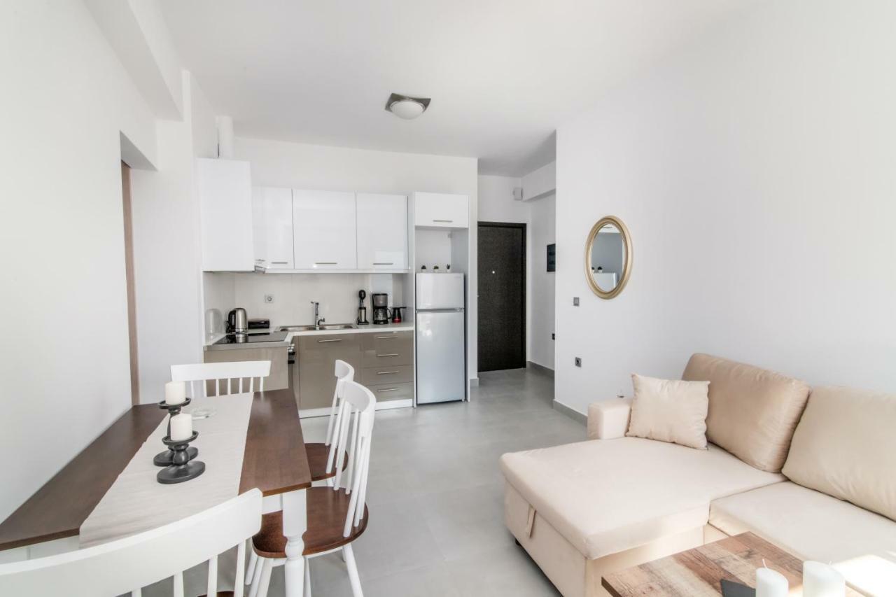 Lux 'N Comfort Apartments Tínos 外观 照片
